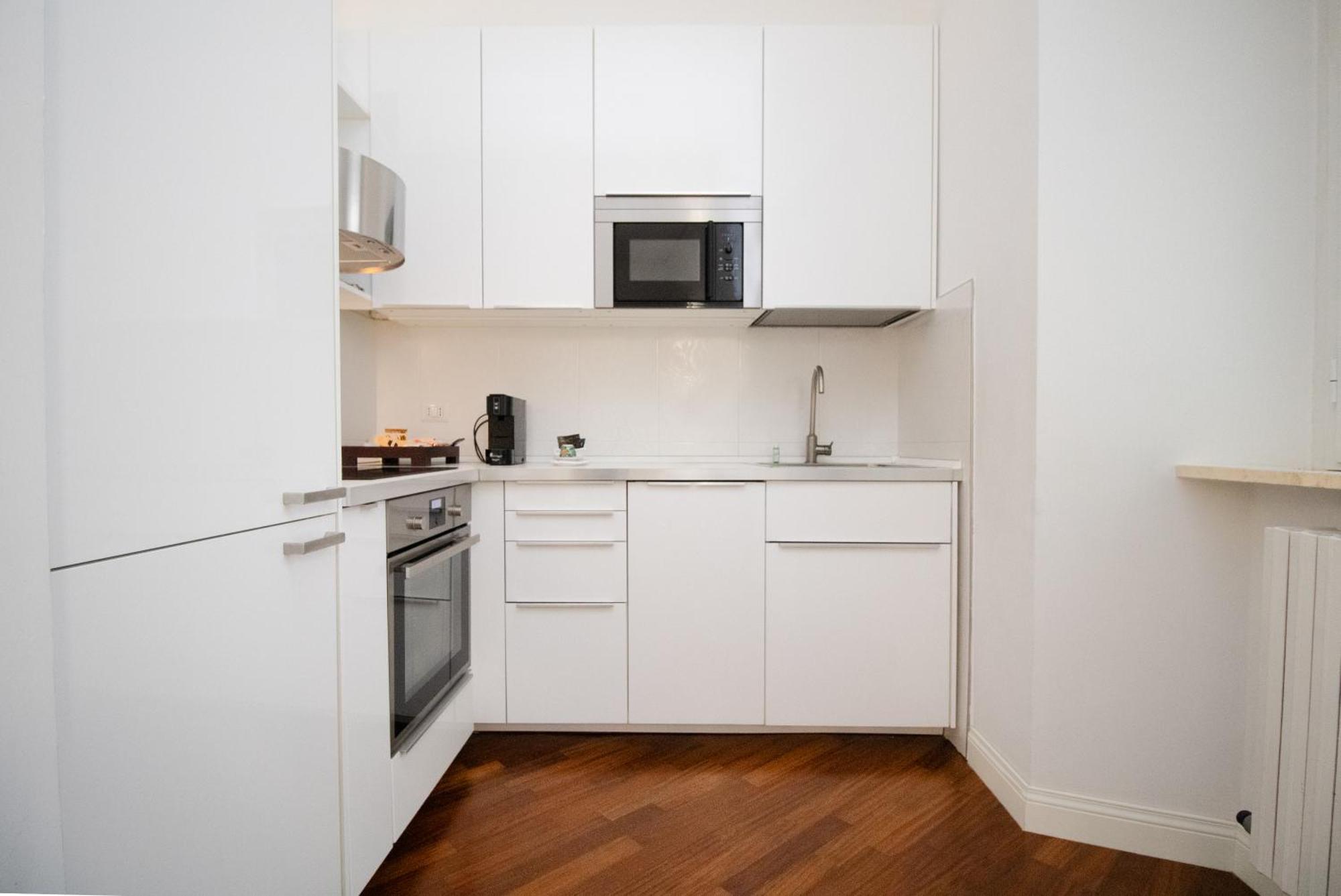 Palazzo Tancredi Apartment อังโกนา ภายนอก รูปภาพ