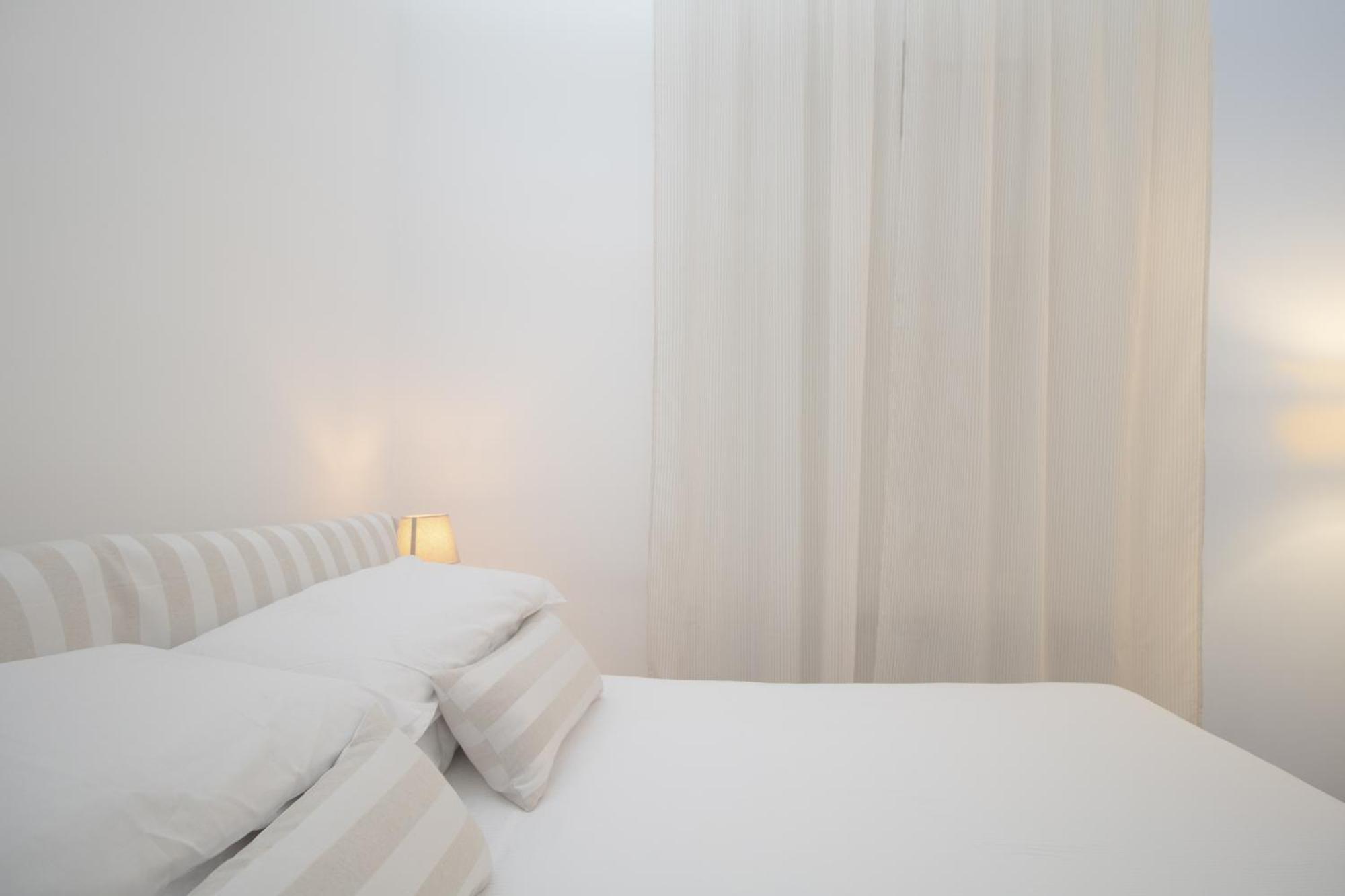 Palazzo Tancredi Apartment อังโกนา ภายนอก รูปภาพ
